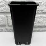 Горшок для рассады твердый квадрат 2л